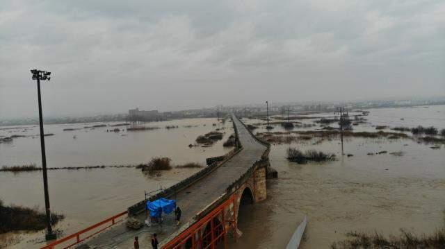 Marmara'nın tahıl ambarı can çekişiyor! Ergene nehri taştı, araziler tamamen suyla doldu