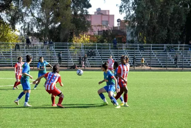 Turkcell Kadın Futbol Süper Ligi: Adana İdman Yurdu Spor: 4 Çaykur Rizespor: 3