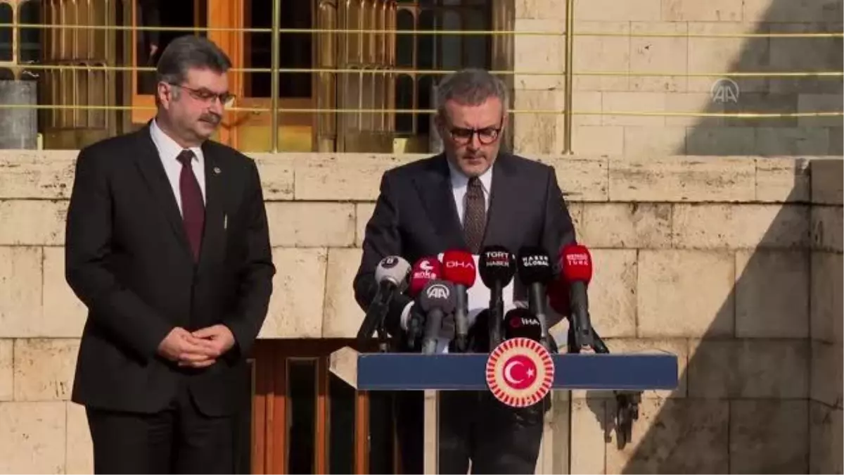 AK Parti Grup Başkanvekili Ünal - '(Öğretmenlik Meslek Kanunu) Şu anda özel sektör öğretmenlerimizi bu düzenleme kapsamıyor'