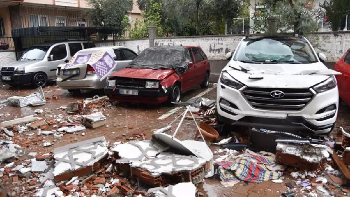 Antalya\'da şiddetli fırtına ortalığı savaş alanına çevirdi, uyarılar çok ciddi: Beklenen hadiseler sıradan değil