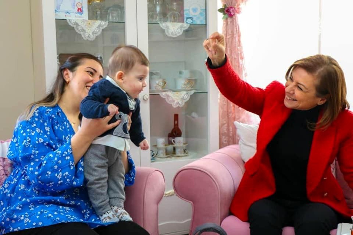 Başkan Köse yılın son bebek ziyaretlerini yaptı