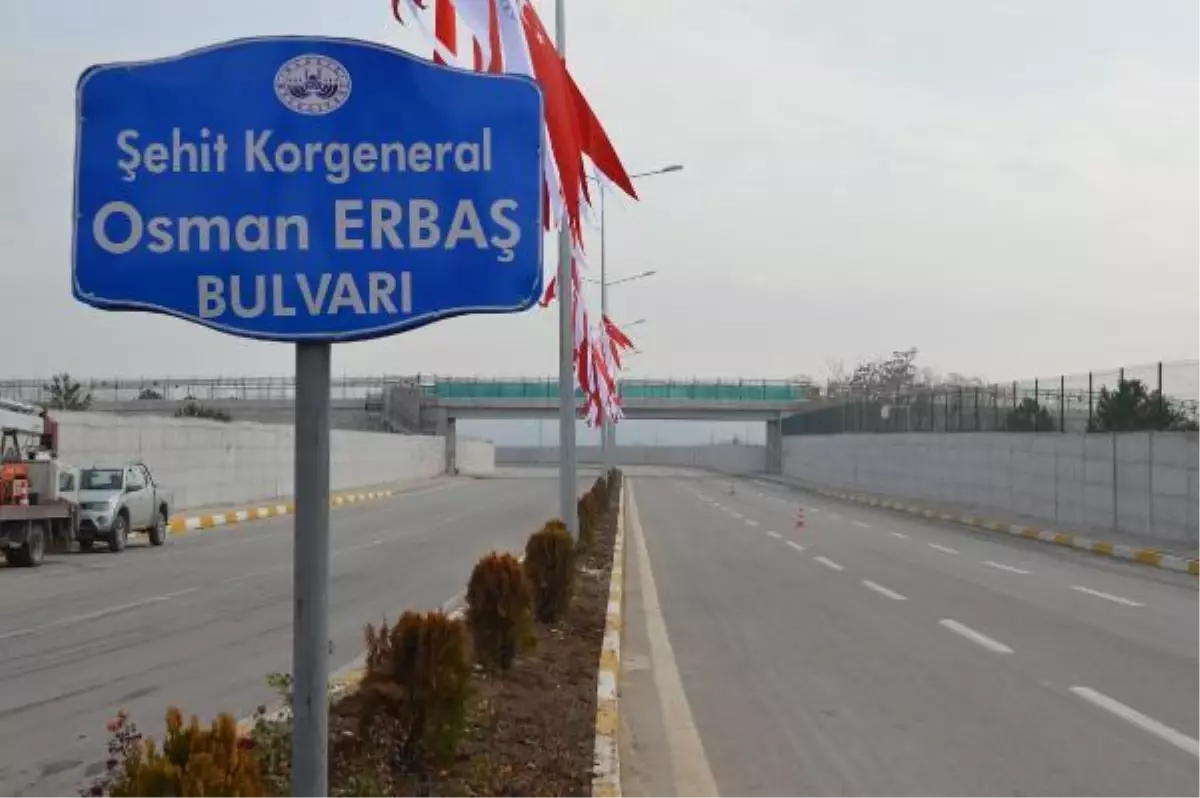 ŞEHİT KORGENERAL ERBAŞ\'IN ADI ELAZIĞ\'DAKİ BULVARA VERİLDİ