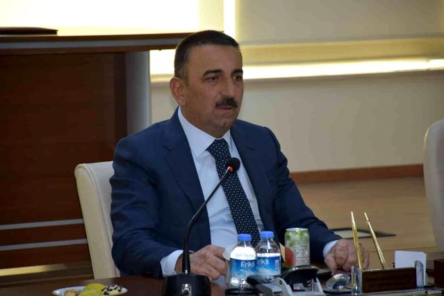Siirt Belediyesi'nde 2021 yılı değerlendirme toplantısı yapıldı
