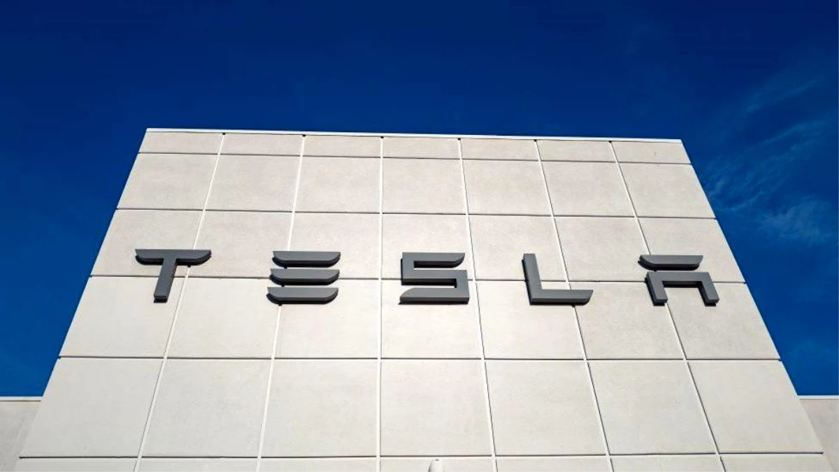 Tesla ABD\'de 475 bin aracı geri çekecek