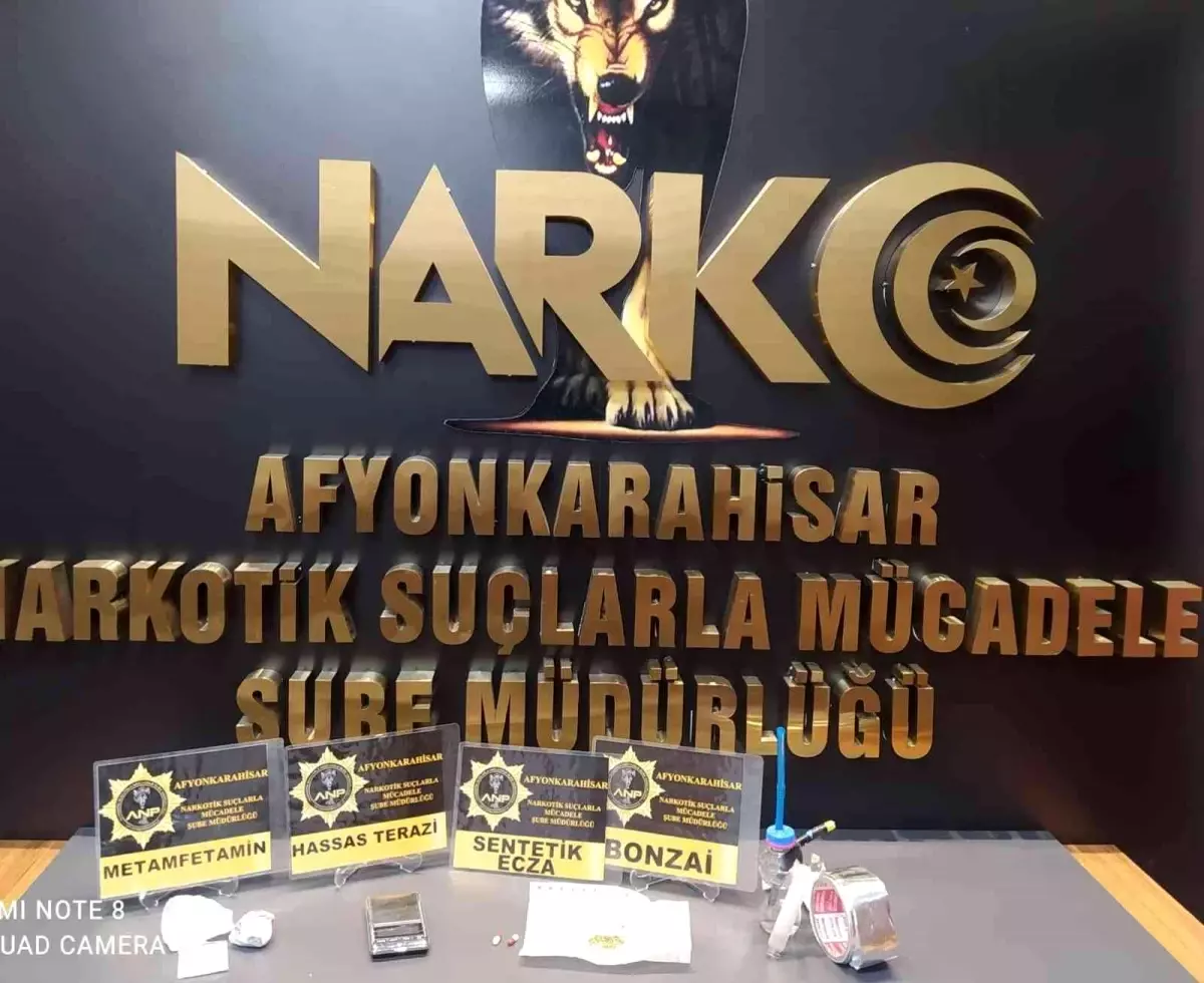 Son dakika: Uyuşturucu operasyonunda 3 kişi gözaltına alındı