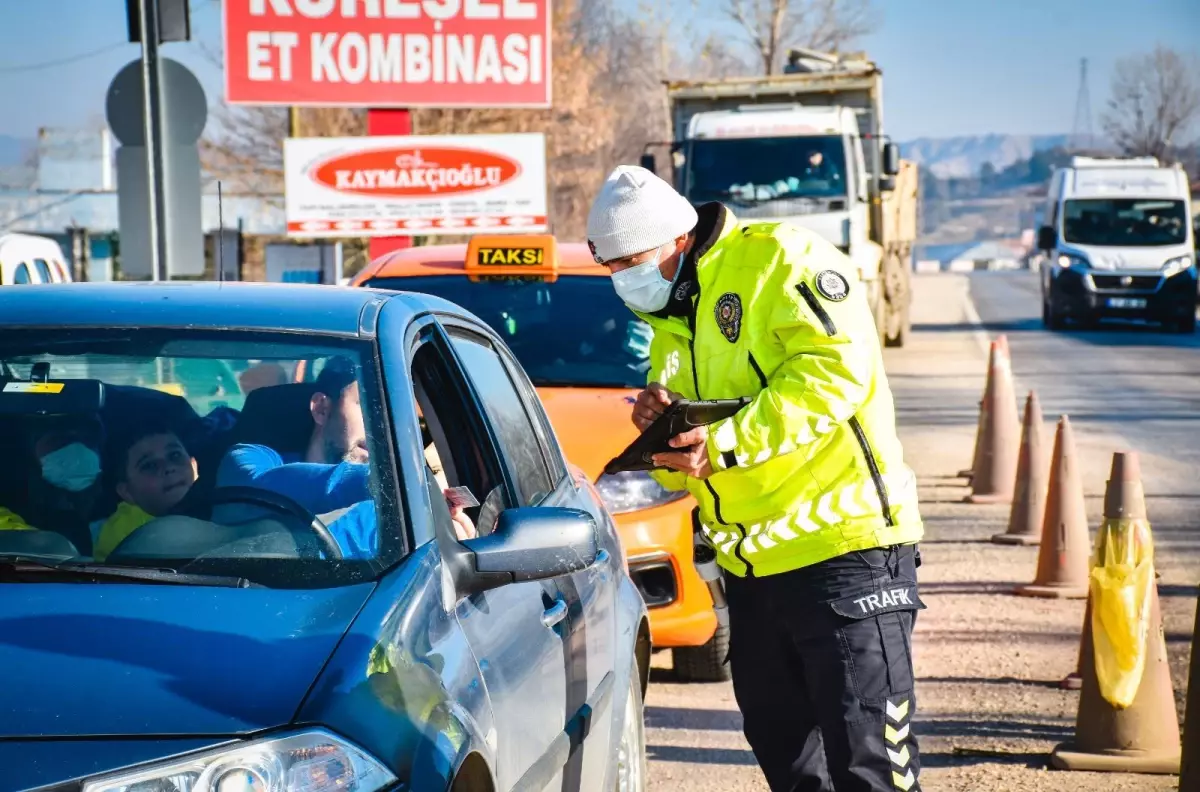 Yılbaşı öncesi ülke genelinde uygulama Aranan 1072 kişi yakalandı