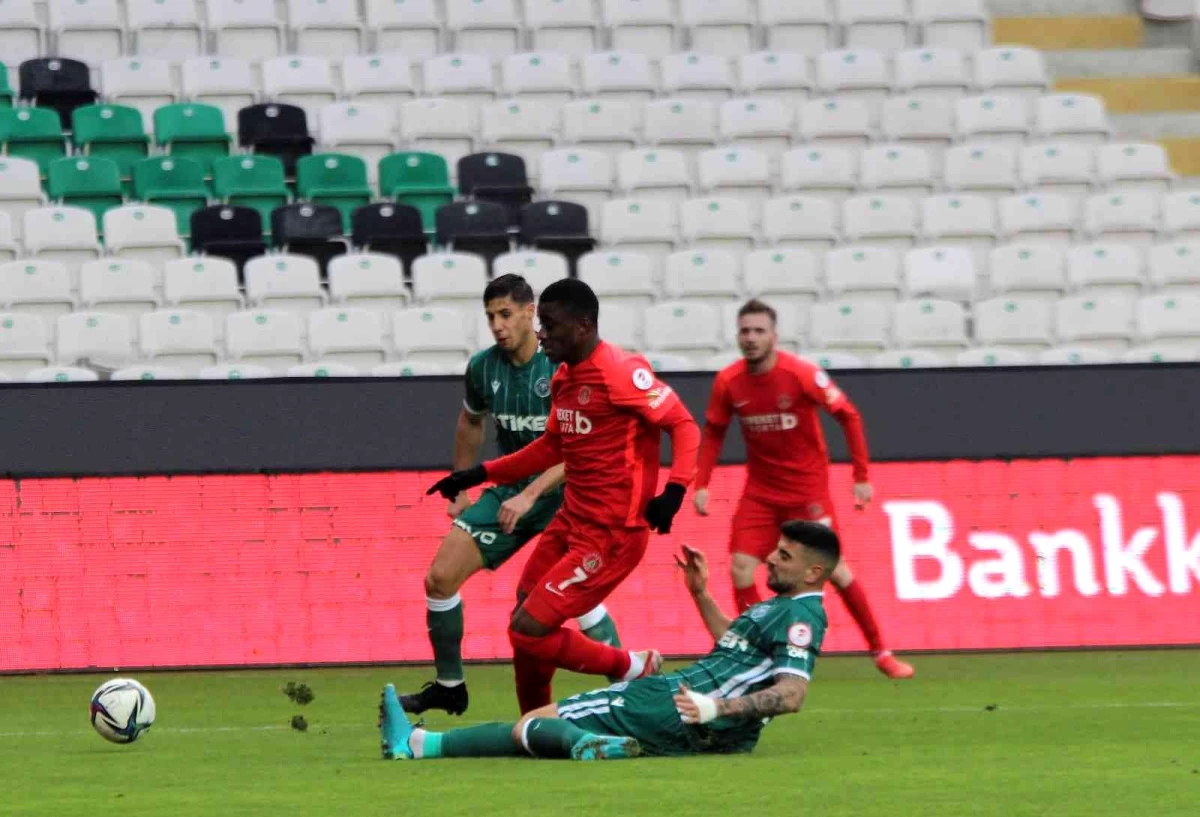 Ziraat Türkiye Kupası: Konyaspor: 0 Ümraniyespor: 0 (İlk yarı)