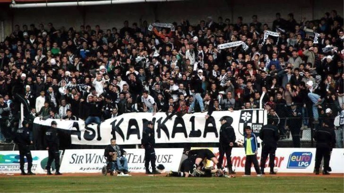 Aydınspor, 11 yıl aradan sonra Adnan Menderes Stadı\'nda