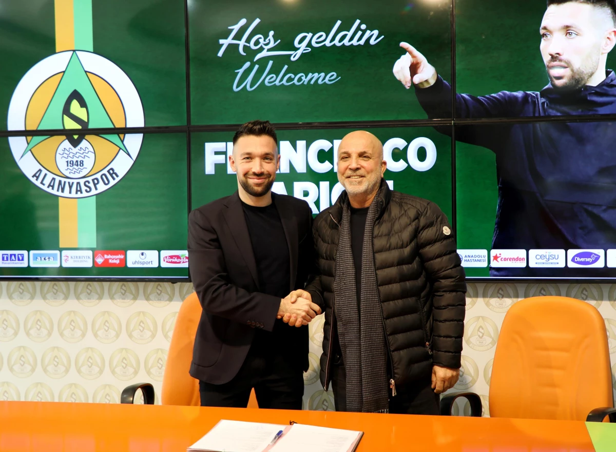 Aytemiz Alanyaspor\'da teknik direktörlüğe Francesco Farioli getirildi