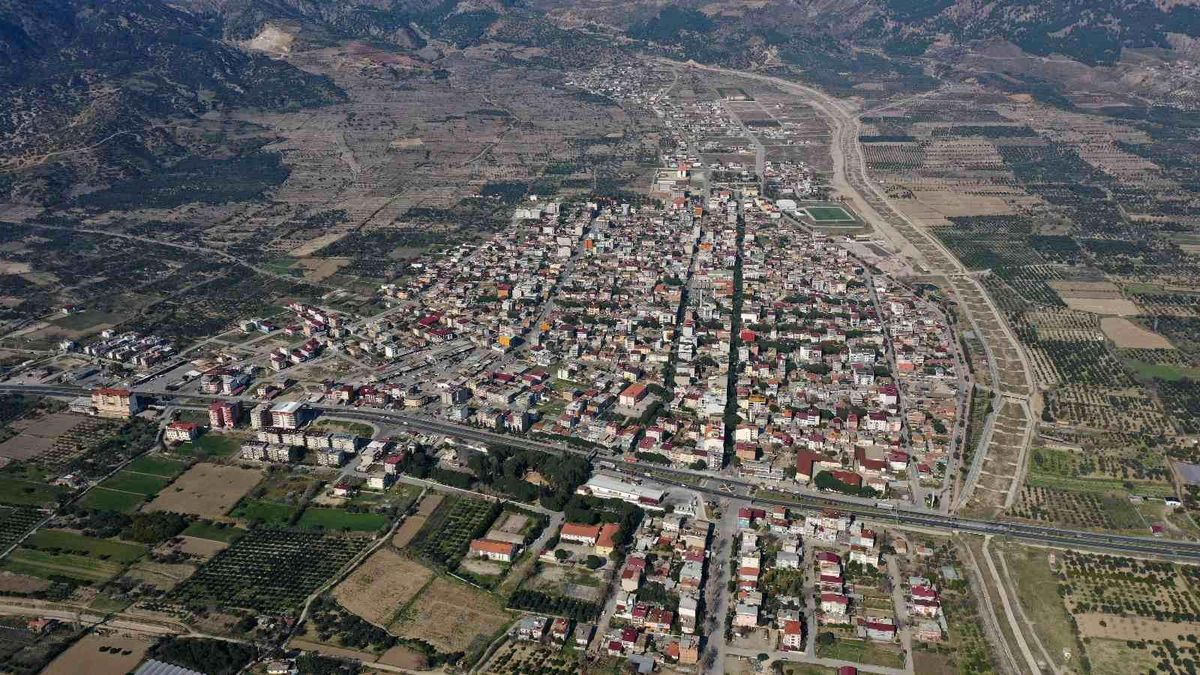 Başkan Erol, Buharkent2in yeni ekonomi modeline uygun olduğunu açıkladı
