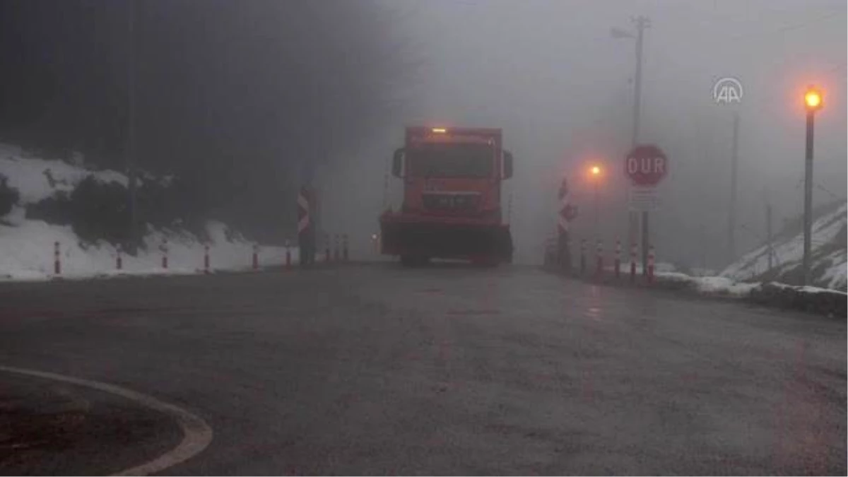 Bolu Dağı\'nda yoğun sis etkili oluyor
