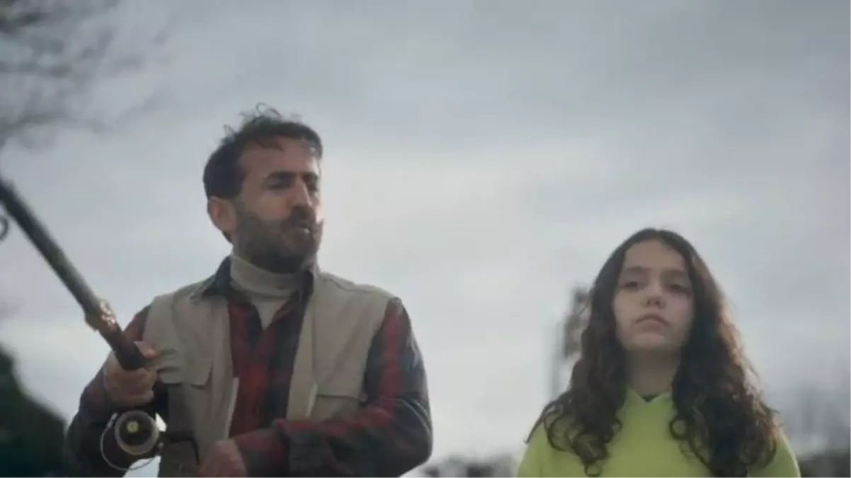 CHP\'den yeni yıl videosu: Bi değiştirelim baba ya!