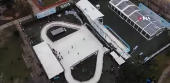 Kadıköylüler yeni yılı kış festivali 'Buzzfest' ile karşıladı