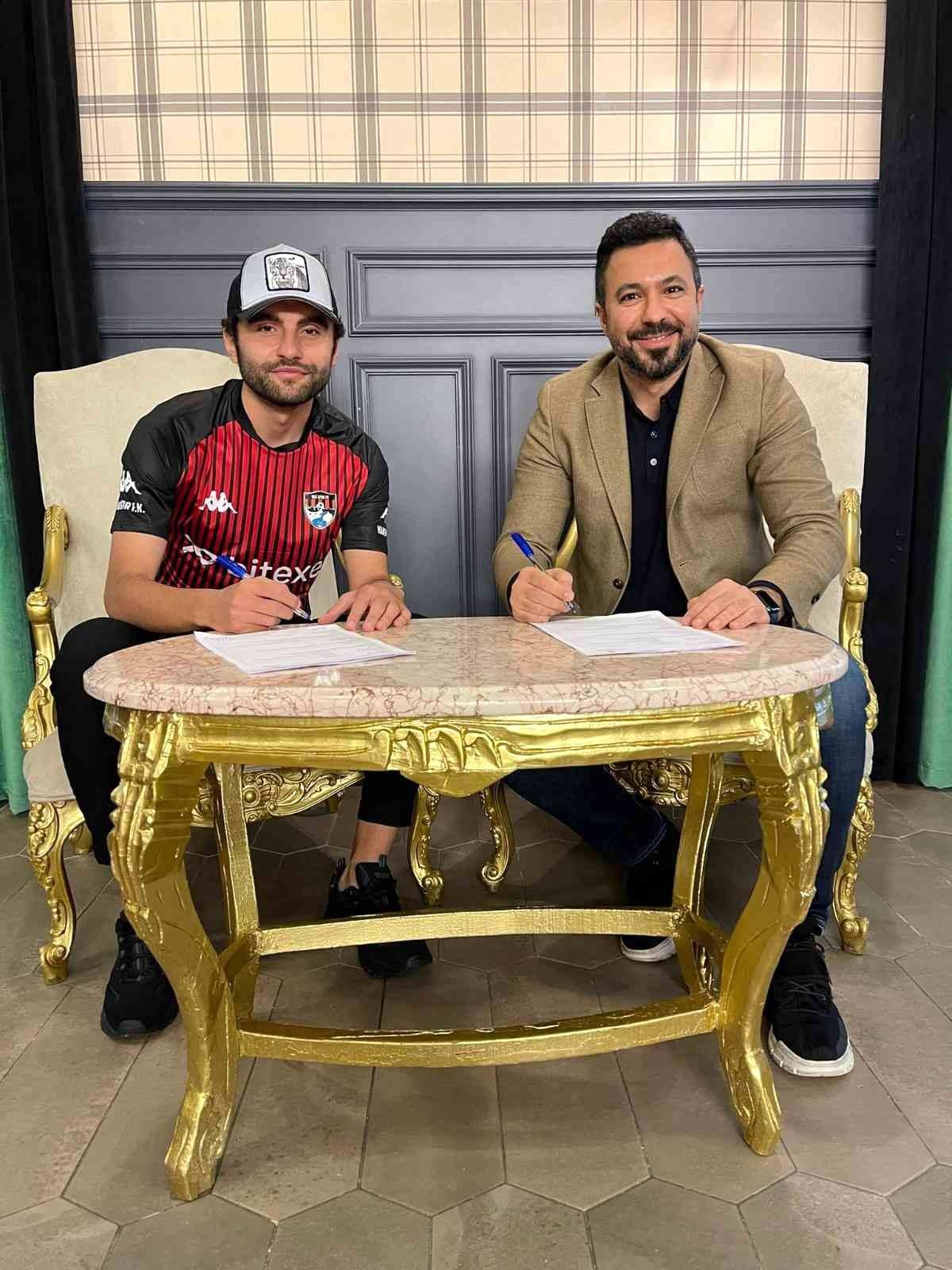 Vanspor, Barış Sağır ile anlaştı