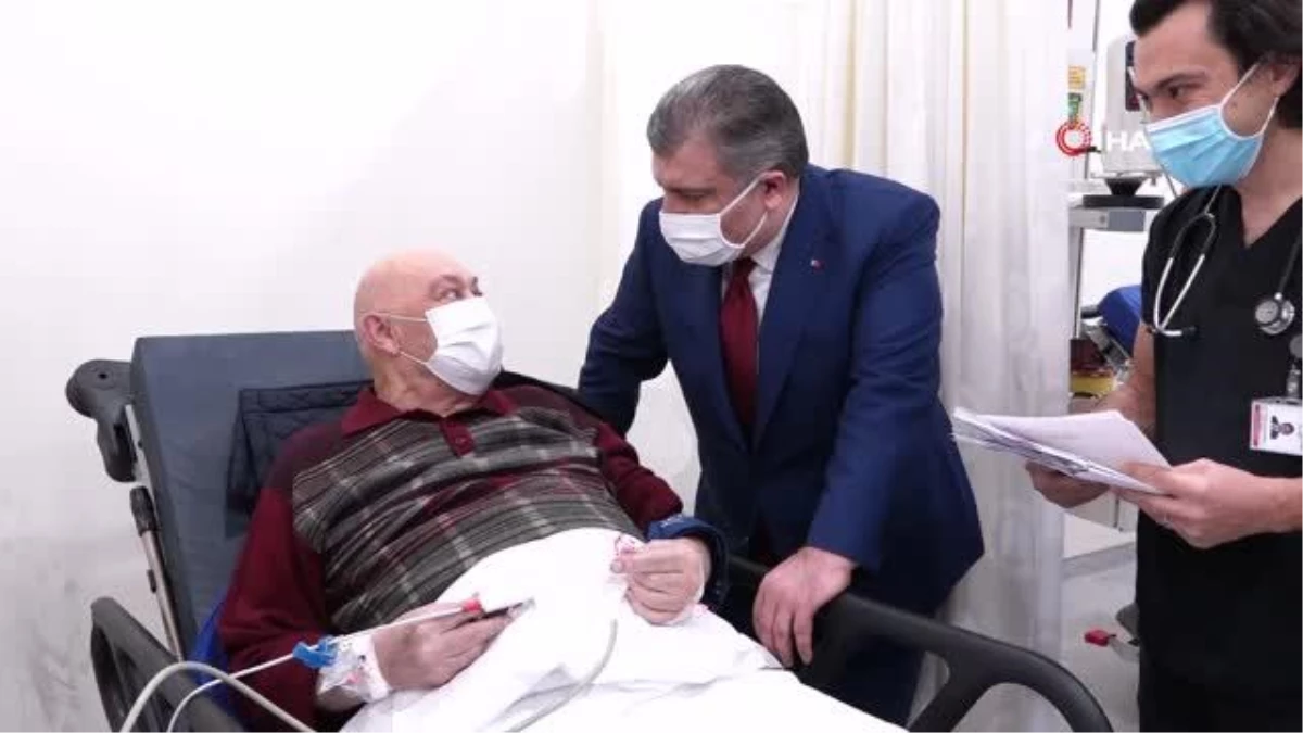 Bakan Koca, yeni yılın ilk gecesinde İstanbul\'daki hastaneleri ziyaret etti
