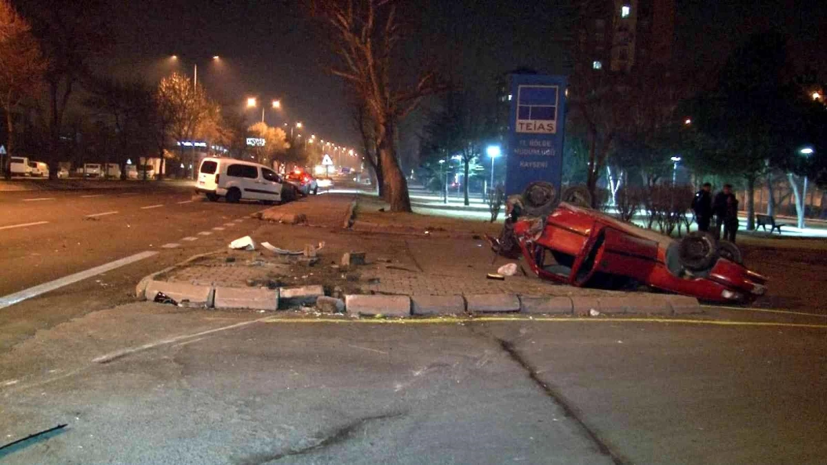 Kayseri\'de trafik kazası: 4 yaralı