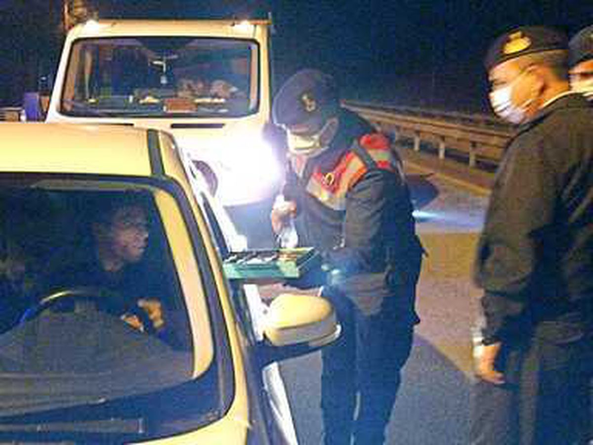 Manisa jandarmasından yılbaşında trafik denetimi