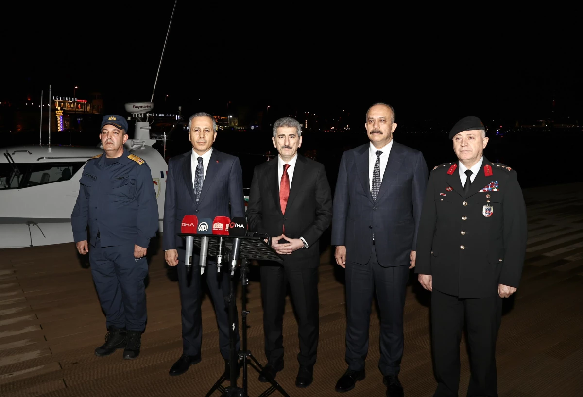 Bakan Yardımcısı Muhterem İnce ile Vali Yerlikaya\'dan trafikçilere ziyaret