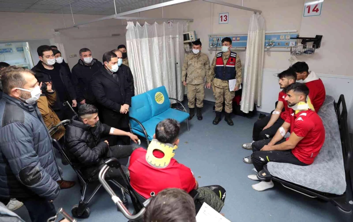 Son dakika haberleri: Amasya\'daki kazada yaralanan Batmanlı güreşçiler tedavi altında