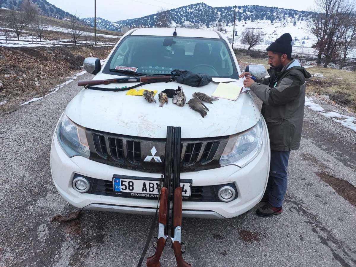 Avlanması yasak olan ardıç kuşunu vuranlara ceza yağdı