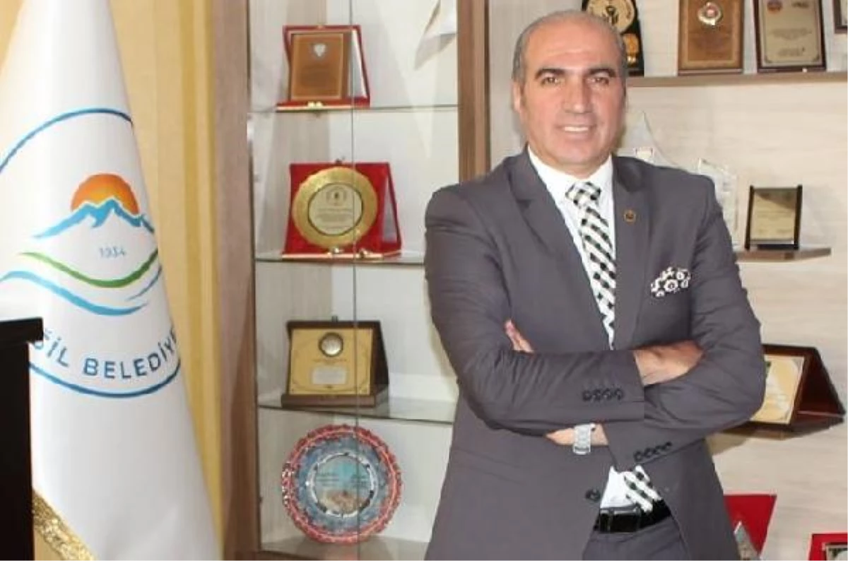 HDP, eski Eğil Belediye Başkanı Akkul\'u ihraç talebiyle disipline sevk etti