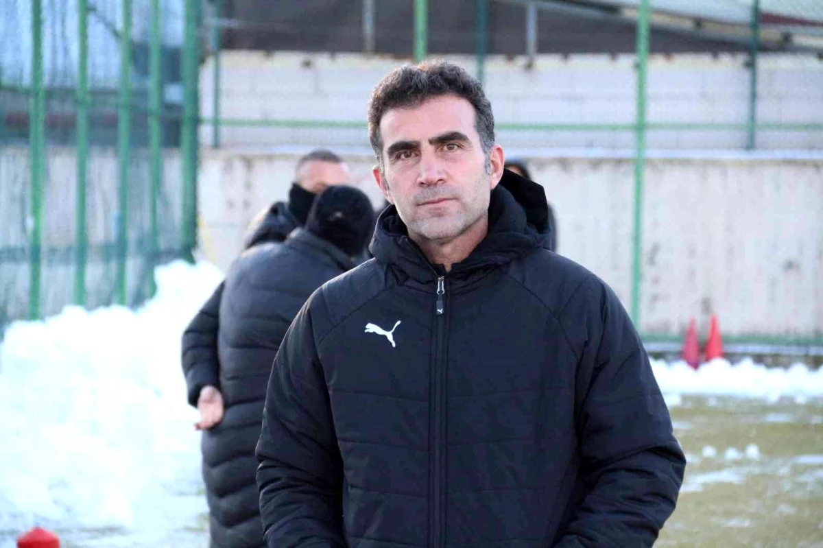 Sivas Belediyespor\'da teknik direktör Yusuf Tokuş ilk idmanına çıktı