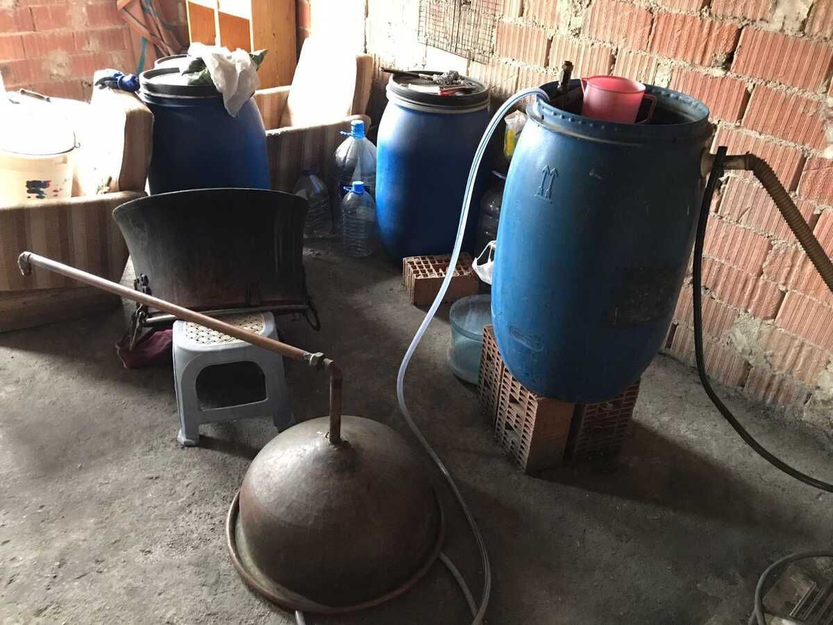 Tekirdağ\'da 3 bin 240 litre kaçak şarap ele geçirildi