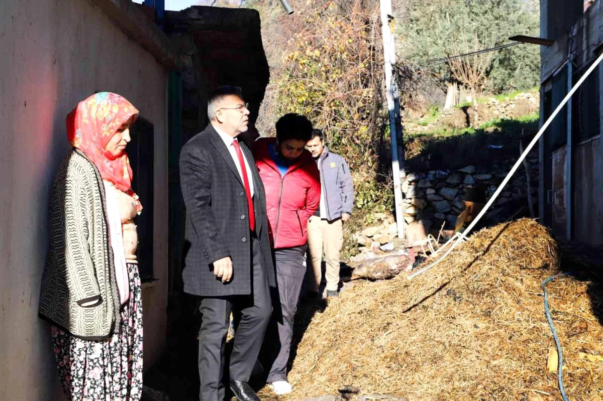 Başkan Güler, Akçaköy\'de evleri yanan Anlaş Ailesi\'ne ziyaret etti