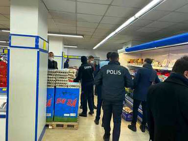 Çaldıran'da marketlere yönelik fahiş fiyat denetimleri sürüyor