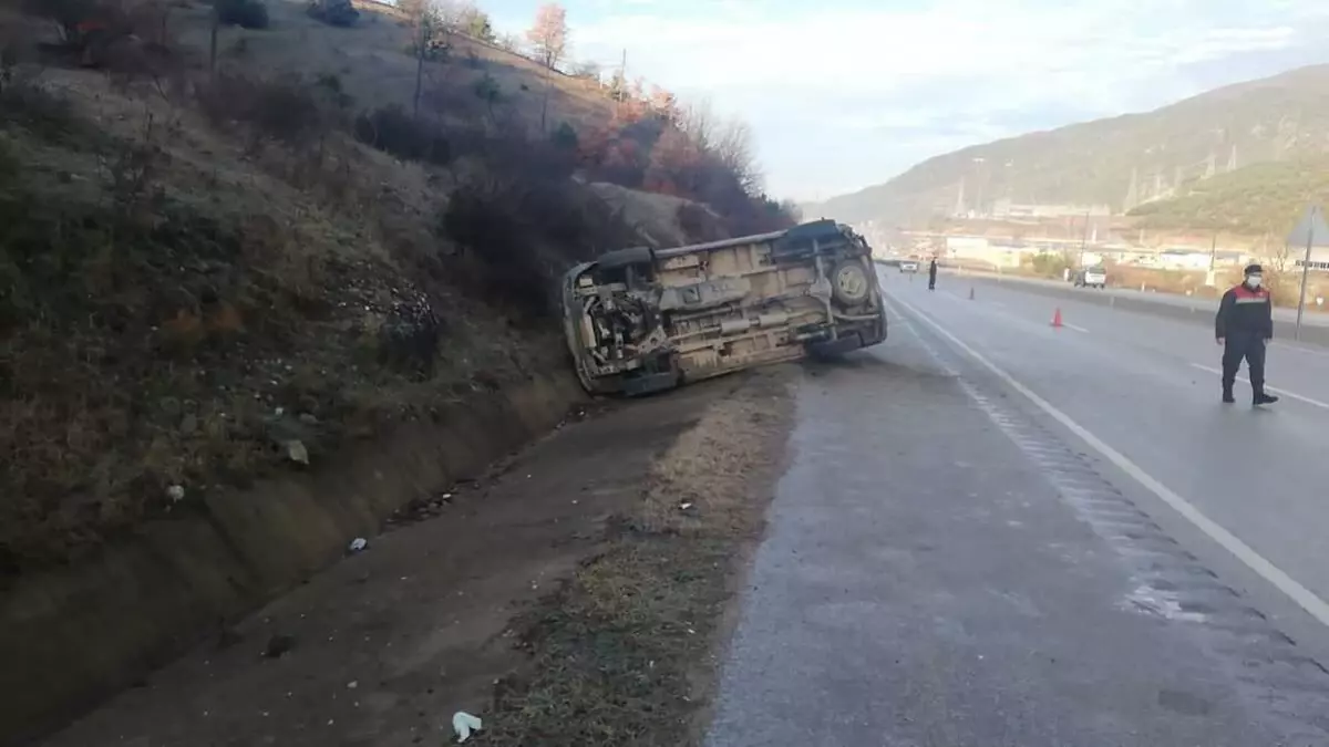 Tokat\'ta devrilen minibüsteki 8 kişi yaralandı