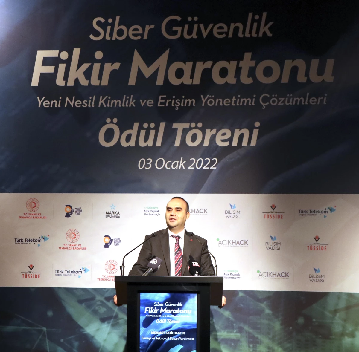 Türk Telekom Siber Güvenlik Fikir Maratonu ödülleri verildi