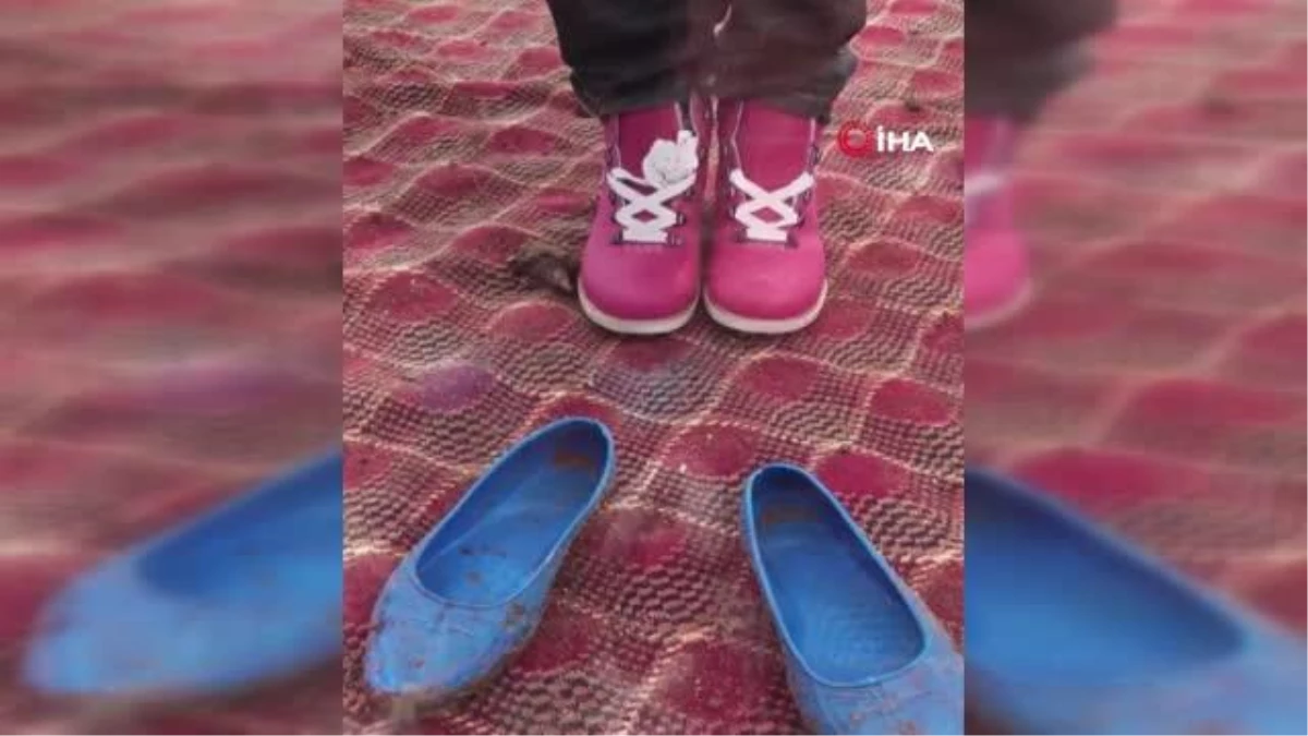Yetiştirme yurdunda büyüyen Siirtli genç 6 yılda 50 bin çocuğa ayakkabı giydirdi