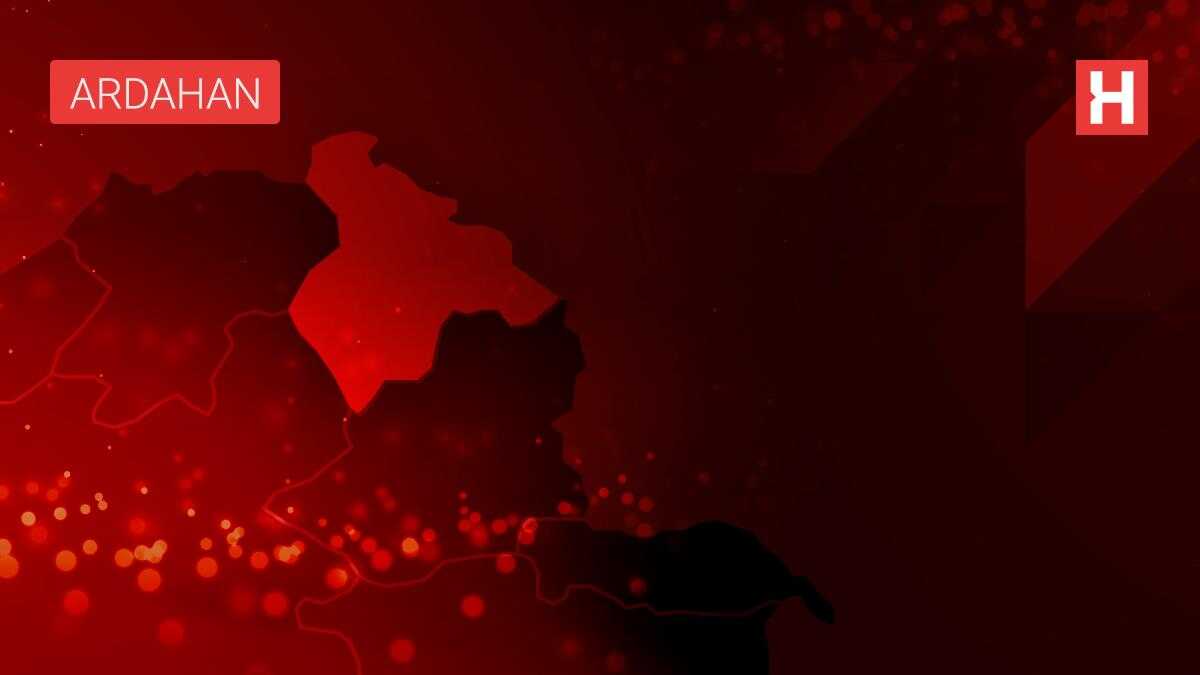 Artvin, Rize ve Gümüşhane'de kar nedeniyle 68 köyle ulaşım sağlanamıyor