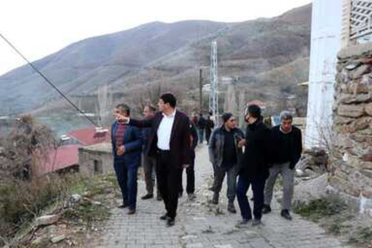 Başkan Özcan altı mahallede çalışmaları yerinde inceledi