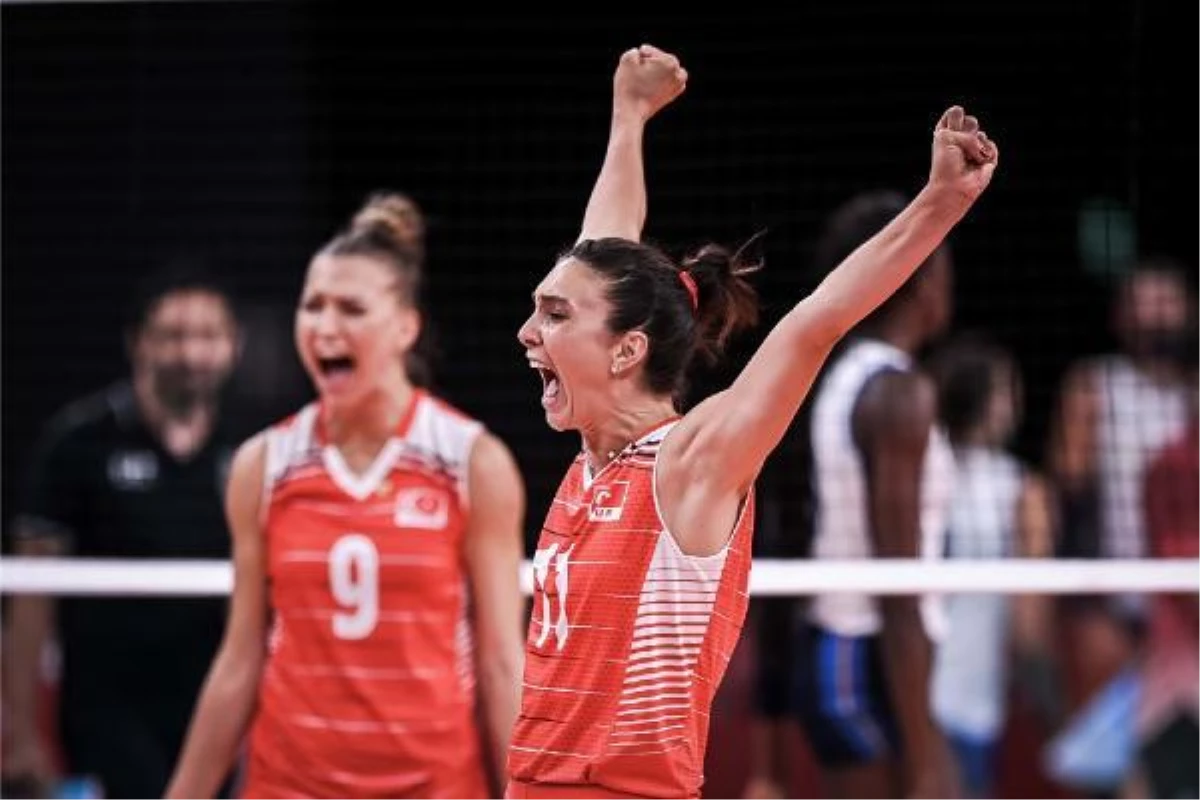 Voleybol Federasyonu\'ndan Naz Aydemir Akyol\'a teşekkür