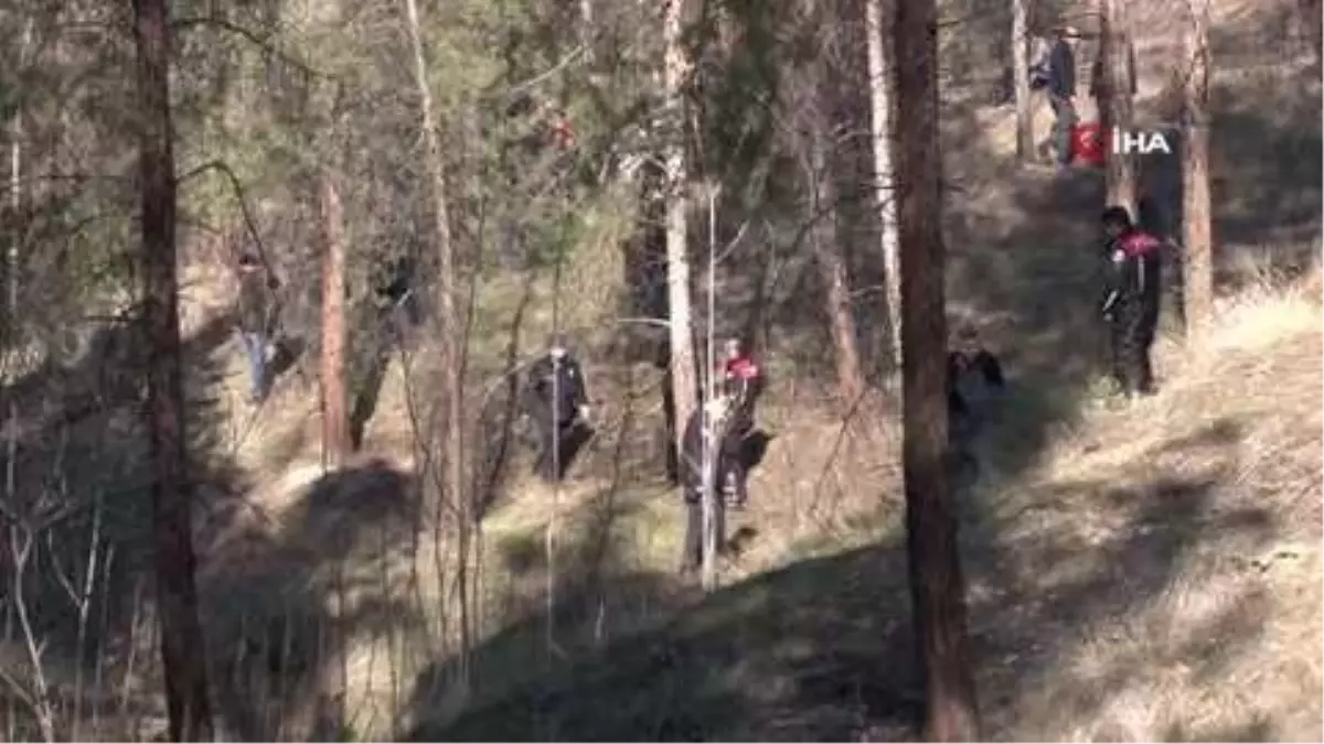 Denizli\'de dehşet...Genç hemşire boğazı kesilmiş halde ölü bulundu