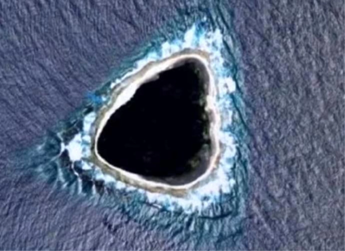 Google Maps\'teki "Kara Delik" Ada Çıktı!