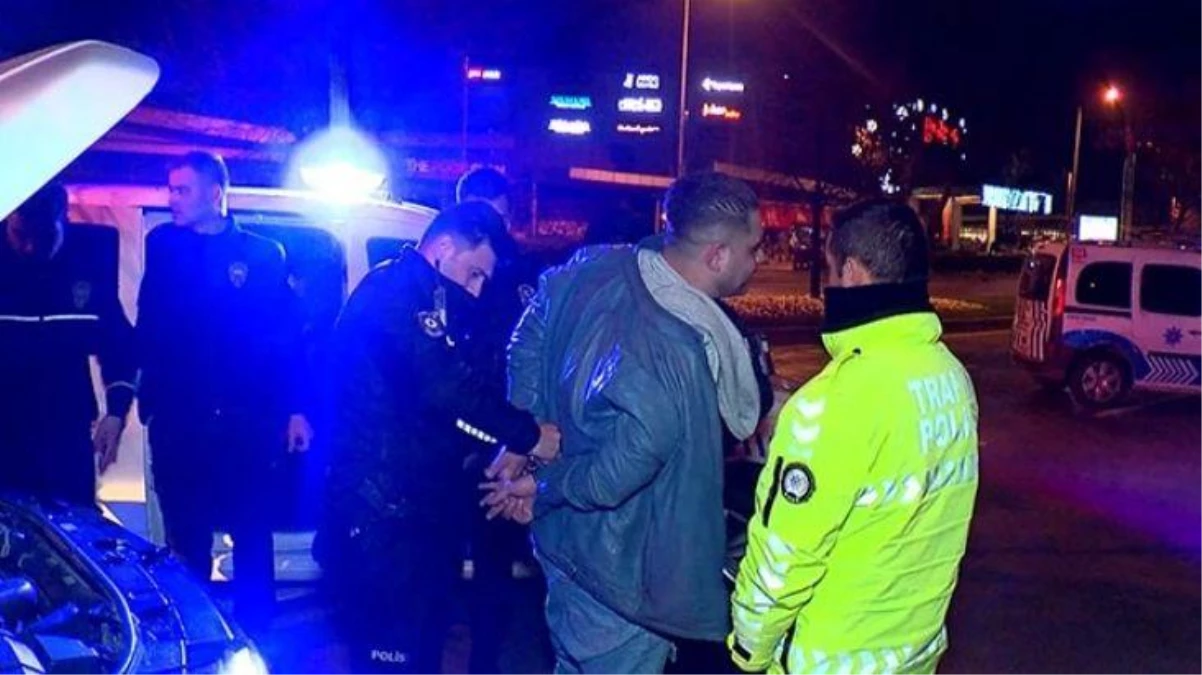 Kafayı çekti, cipini kendisini durdurmak isteyen polisin üstüne sürdü! Şimdi gözaltında!