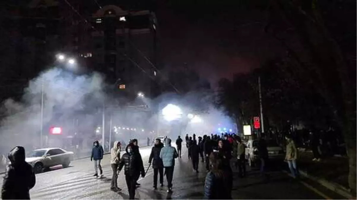 Kazakistan Cumhurbaşkanı Tokayev, KGAÖ ülke liderlerinden yardım istedi! Rusya 4 maddelik şartlarını sıraladı