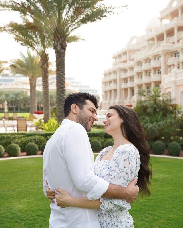 Murat Yıldırım ile eşi İmane Elbani Dubai'de aşk tazeledi