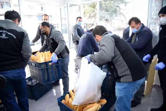 Serhat Oğuz'un formülü tuttu, halk ekmek kuyruğu çilesi bitti