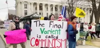 Aşı karşıtlarından protesto