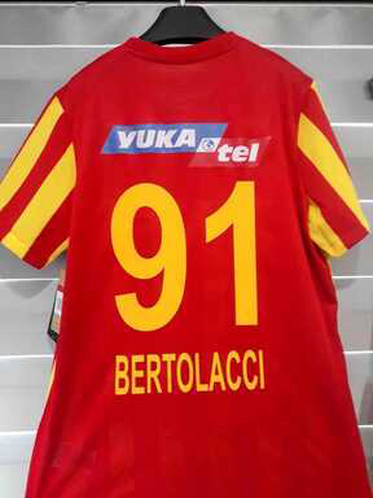 Bertolacci\'nin forma numarası belli oldu