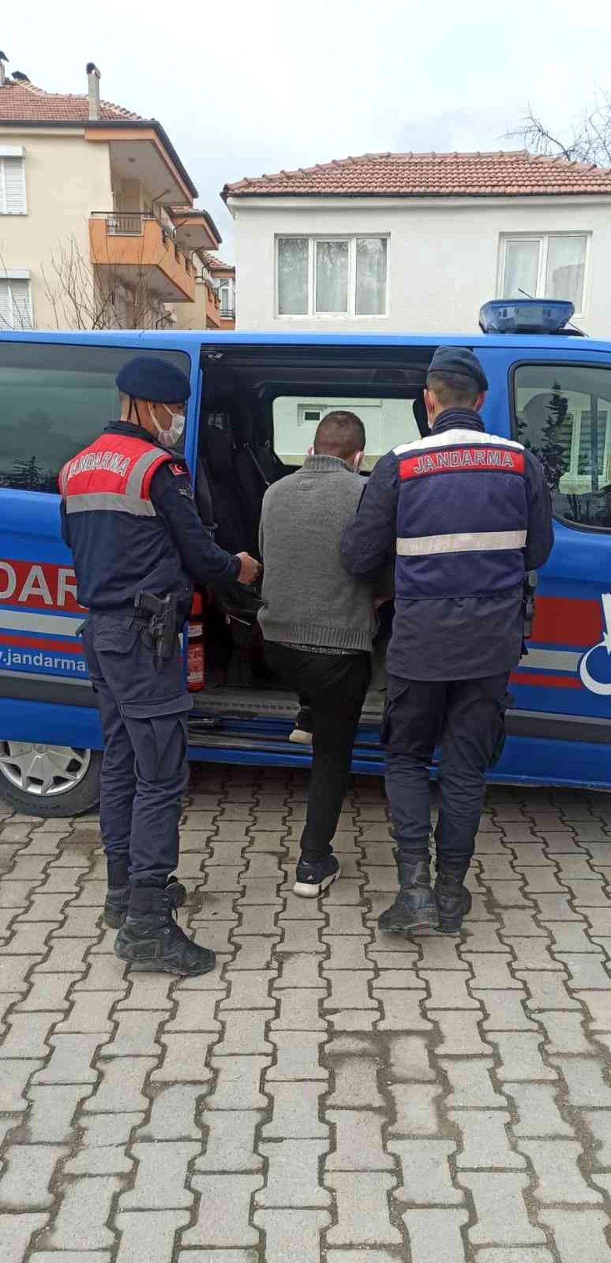 Eski çalıştığı işyerinden 14 bin TL değerinde dökme demir çaldı