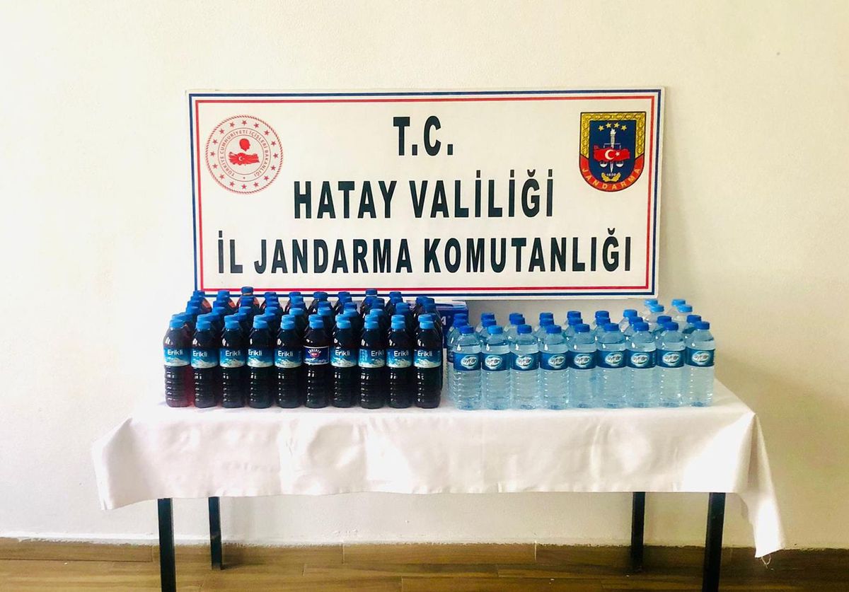 Hatay\'da 98 şişe sahte içki ele geçirildi