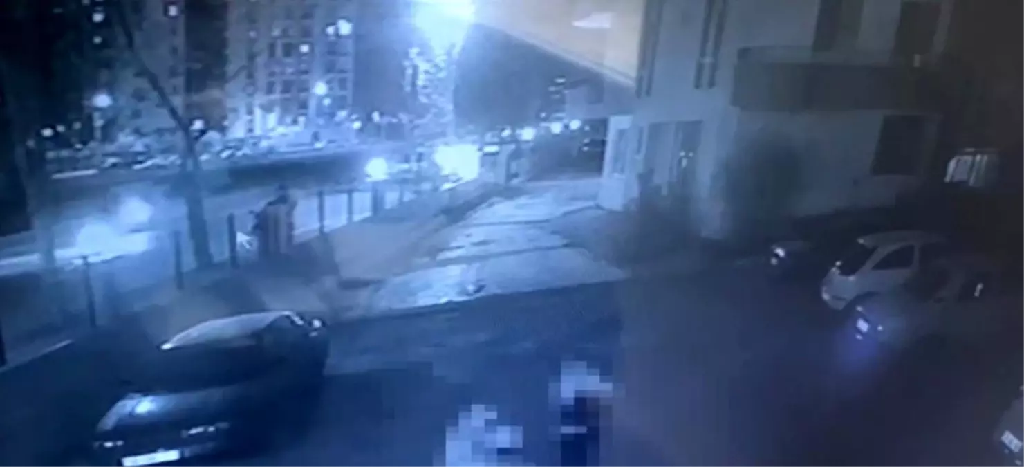 Hırsızlar önce kameraya ardından polise yakalandı