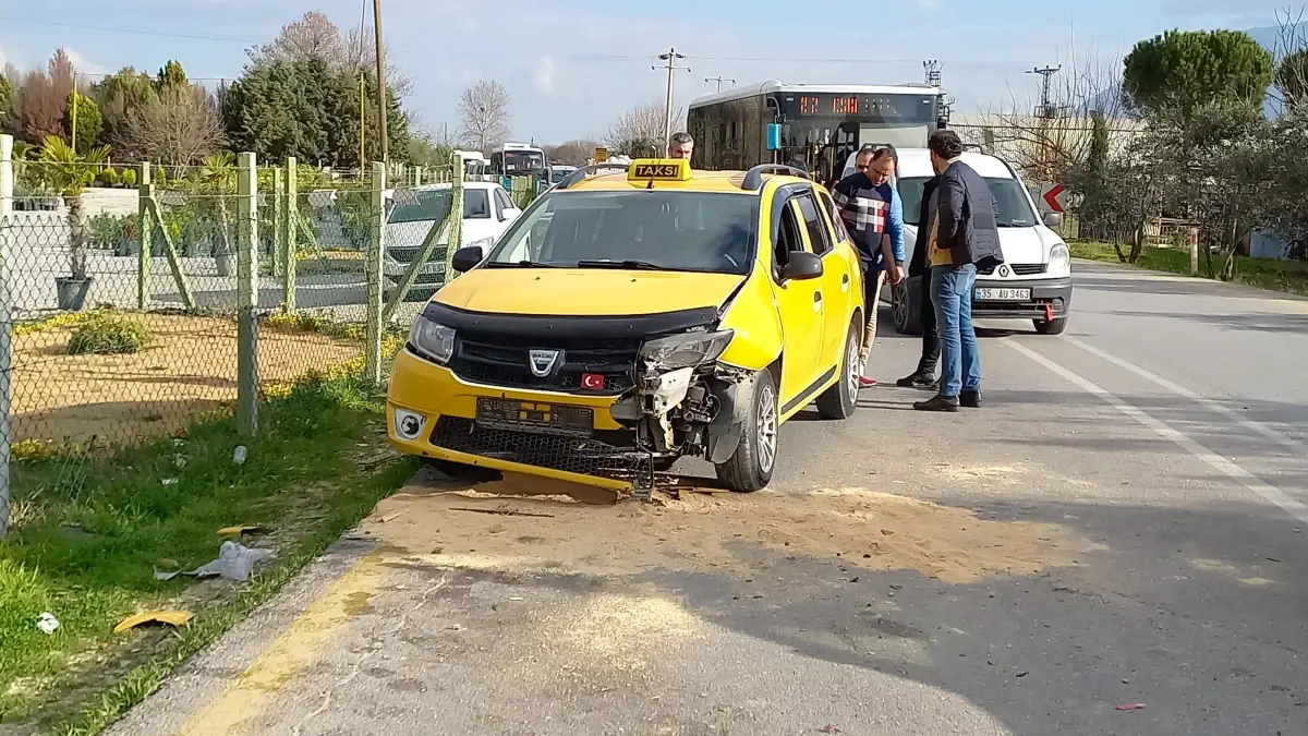 Son Dakika | Zincirleme trafik kazasında 3 kişi yaralandı