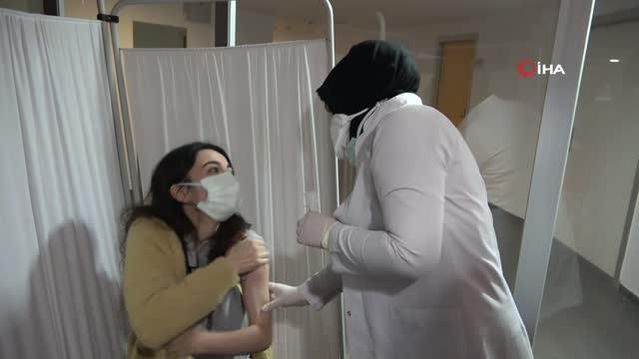 Samsun KYK yurtlarında vakalar arttı, öğrenciler aşıya koştu