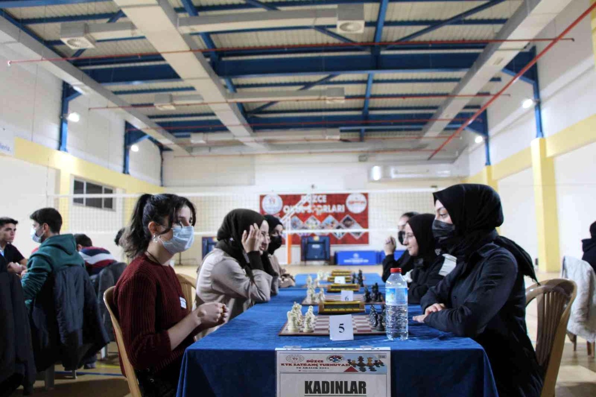 Yurtlar arası satranç şampiyonası yapıldı