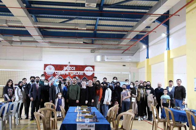 Yurtlar arası satranç şampiyonası yapıldı